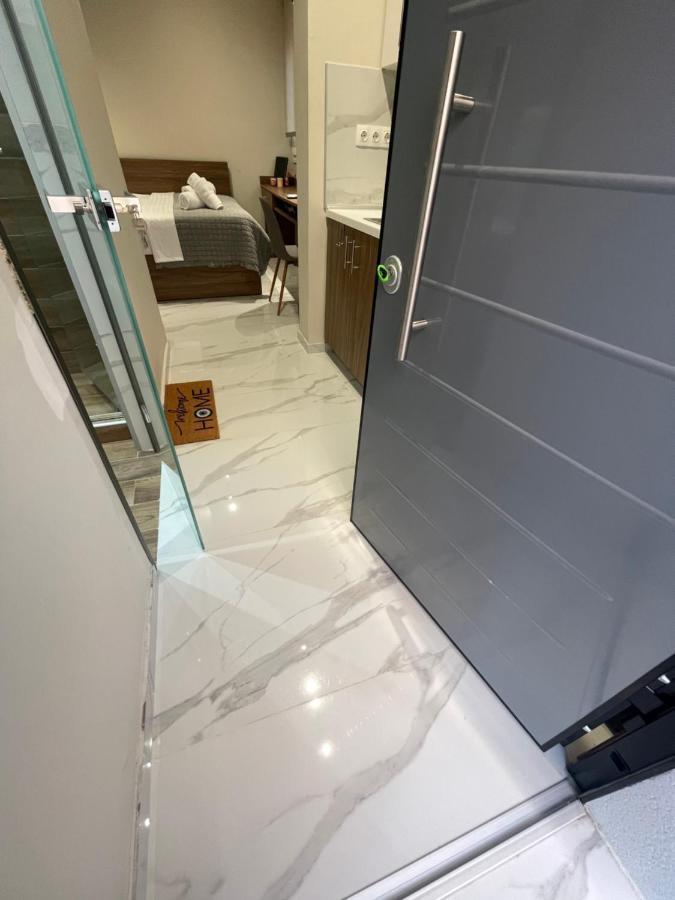 Maestrale 315° Apartments 尼亚米卡尼奥纳 外观 照片