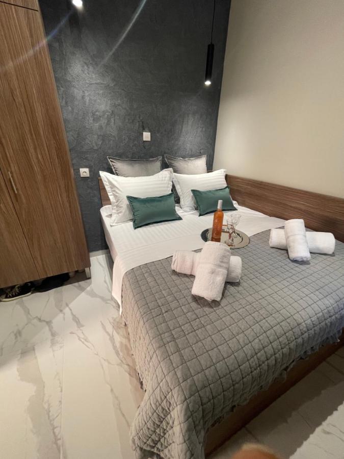 Maestrale 315° Apartments 尼亚米卡尼奥纳 外观 照片